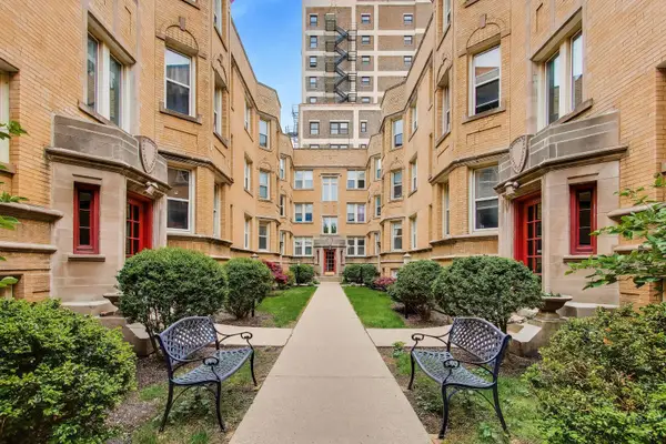 6813 N Lakewood Avenue #3W, Chicago, IL 60626