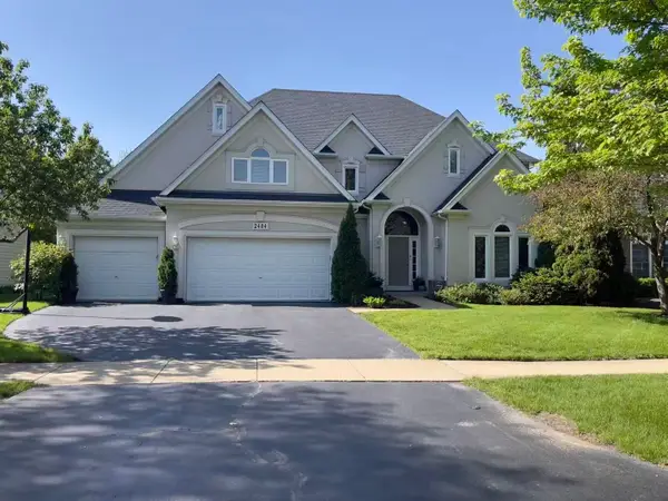 2404 Comstock Court, Naperville, IL 60564
