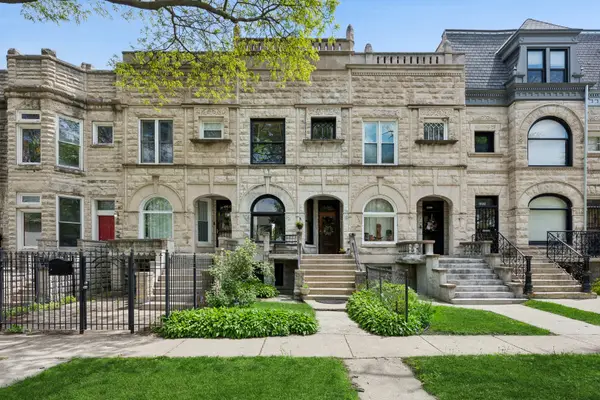 4451 S Ellis Avenue, Chicago, IL 60653