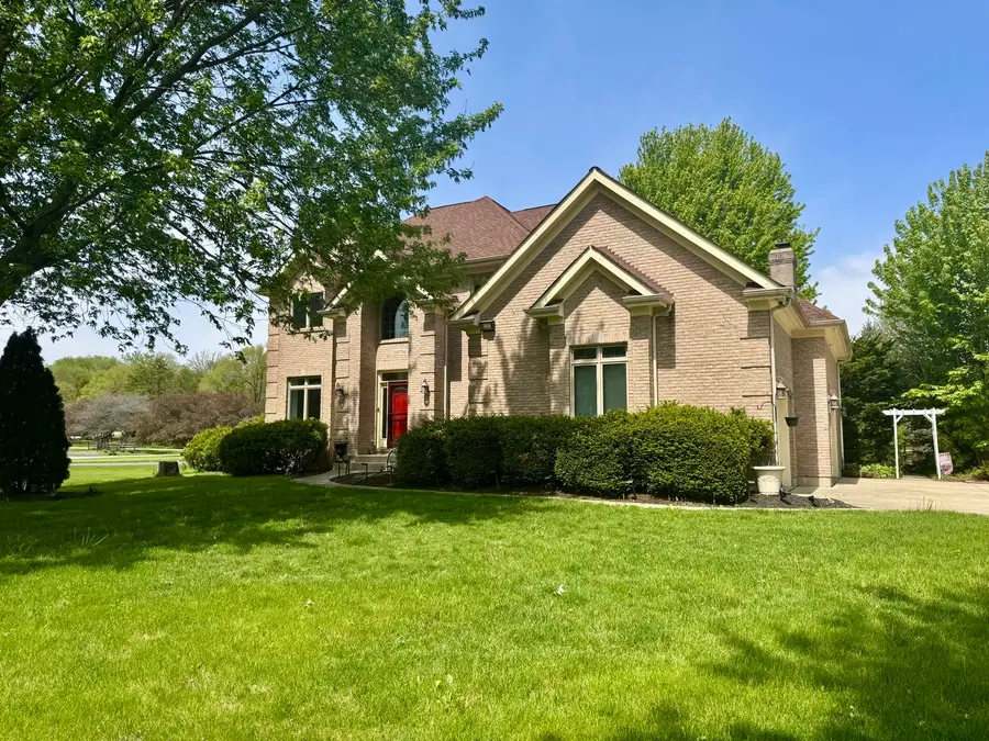 39W796 Dairyherd Lane, Saint Charles, IL 60175 - #2