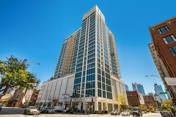 757 N Orleans Street #1412, Chicago, IL 60654