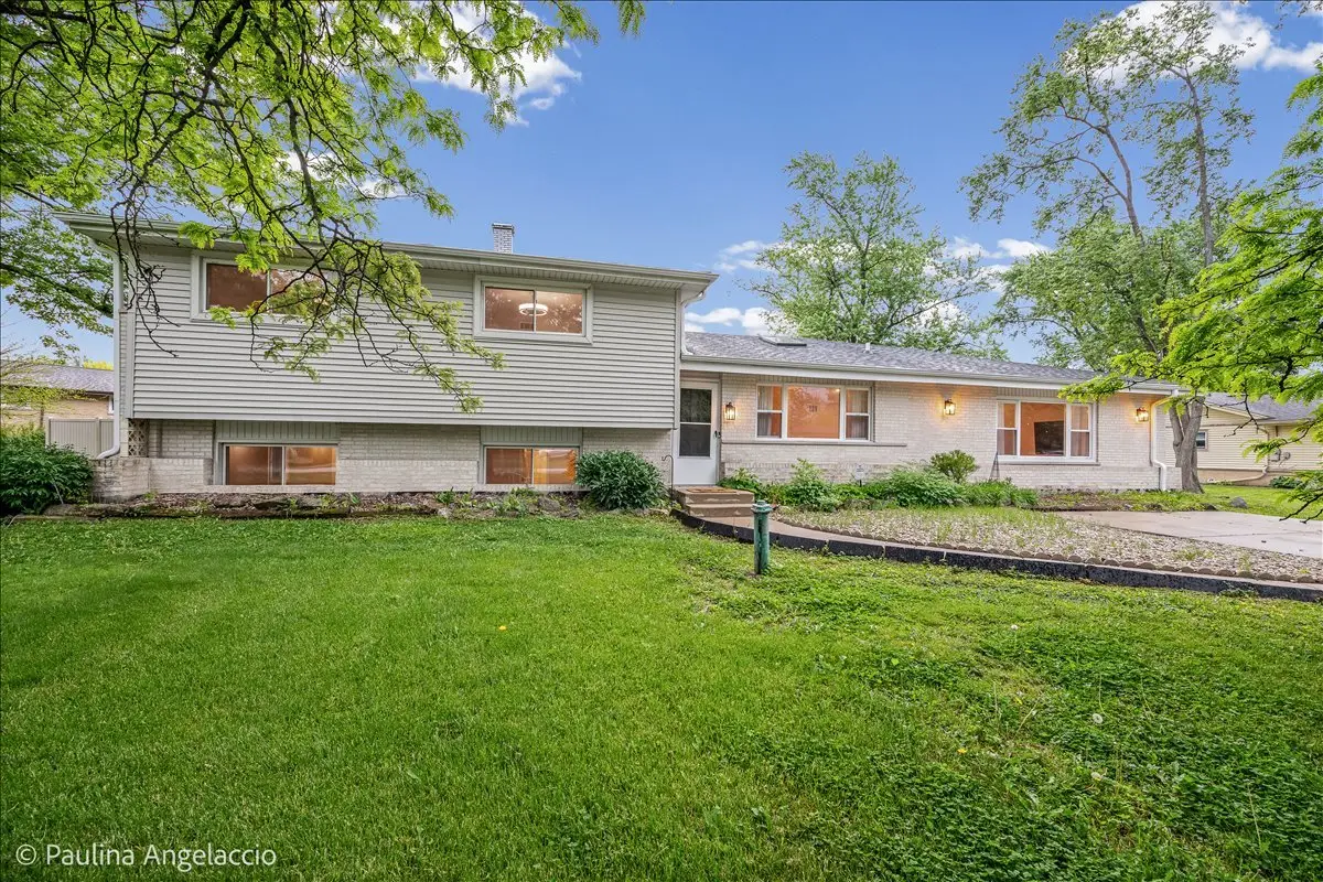 1011 W Wildwood Drive, Prospect Heights, IL 60070 - #1