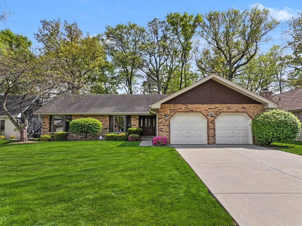 384 E Montrose Avenue, Wood Dale, IL 60191 - #1