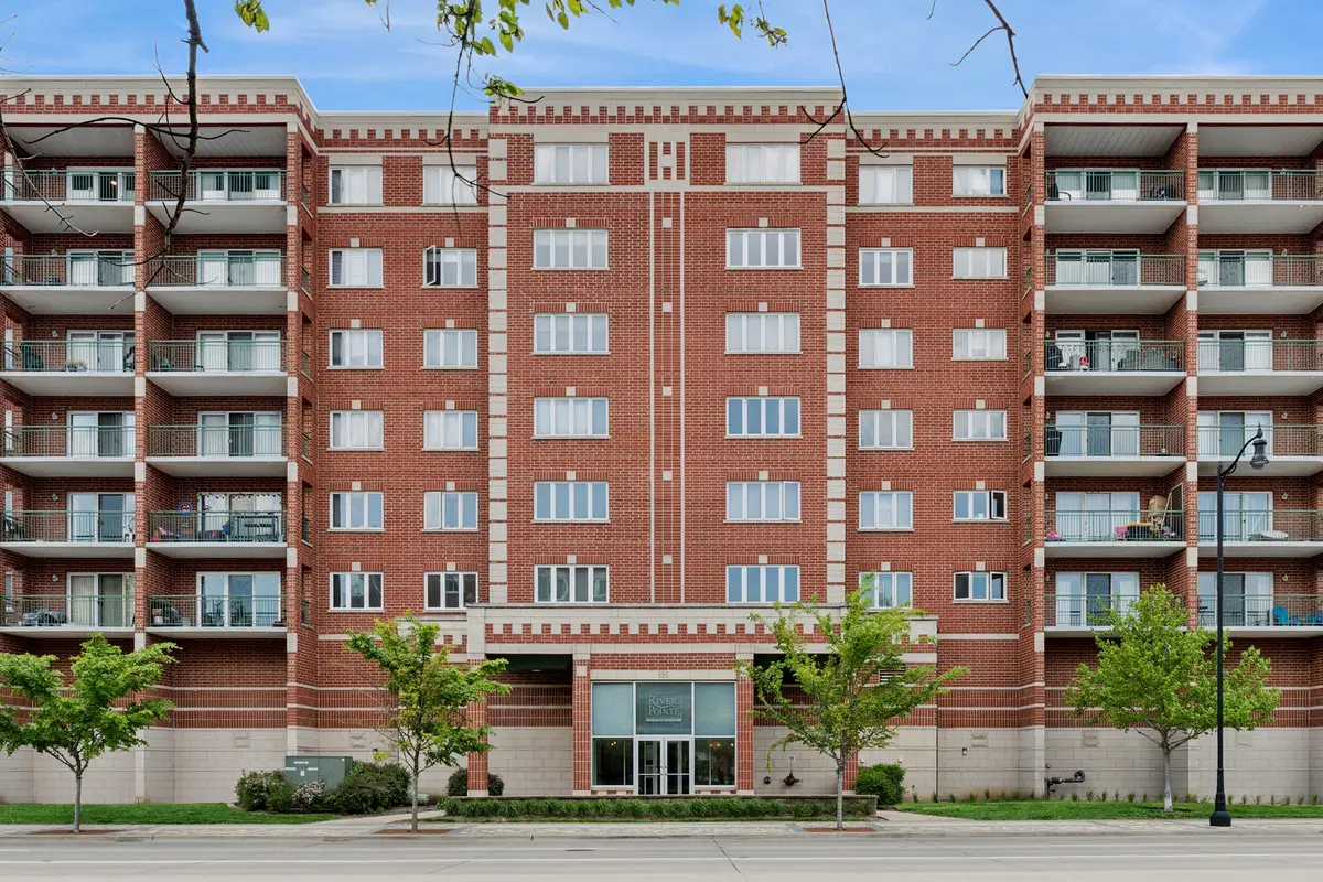 650 S River Road #301, Des Plaines, IL 60016 - #1
