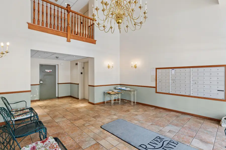 650 S River Road #301, Des Plaines, IL 60016 - #3