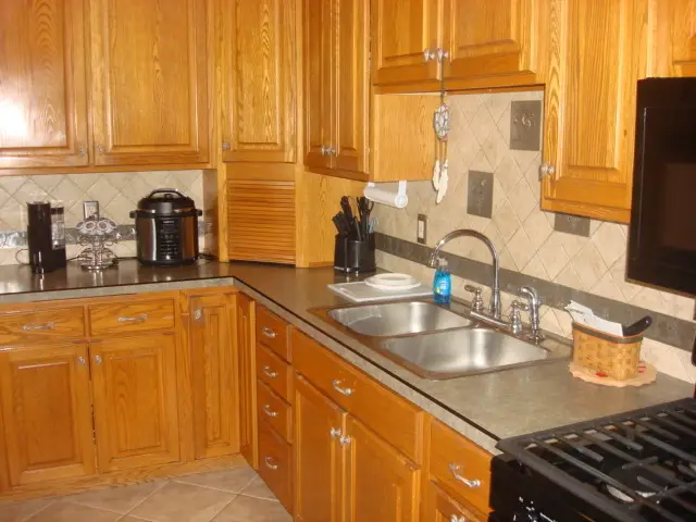 404 E Fourth Street, Streator, IL 61364 - #3
