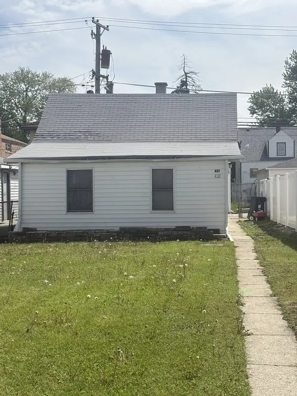 421 25th Avenue, Bellwood, IL 60104