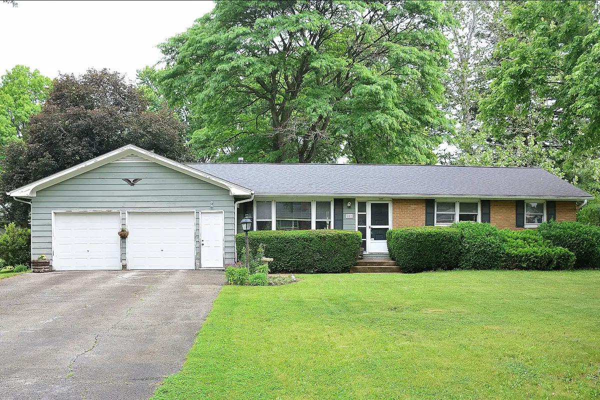 813 Considine Road, Geneva, IL 60134 - #1