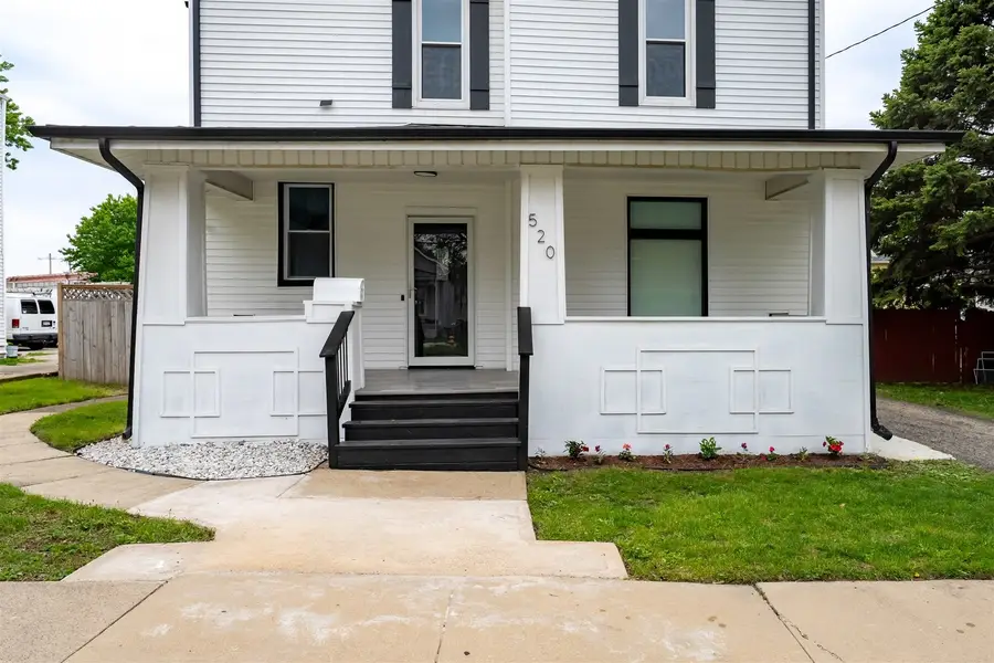 520 W Grove Street, Bloomington, IL 61701 - #3