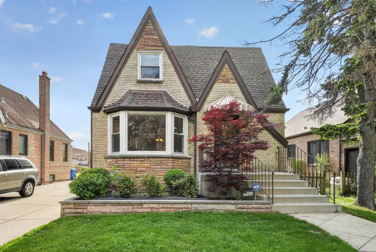 1754 N Neva Avenue, Chicago, IL 60707 - #1