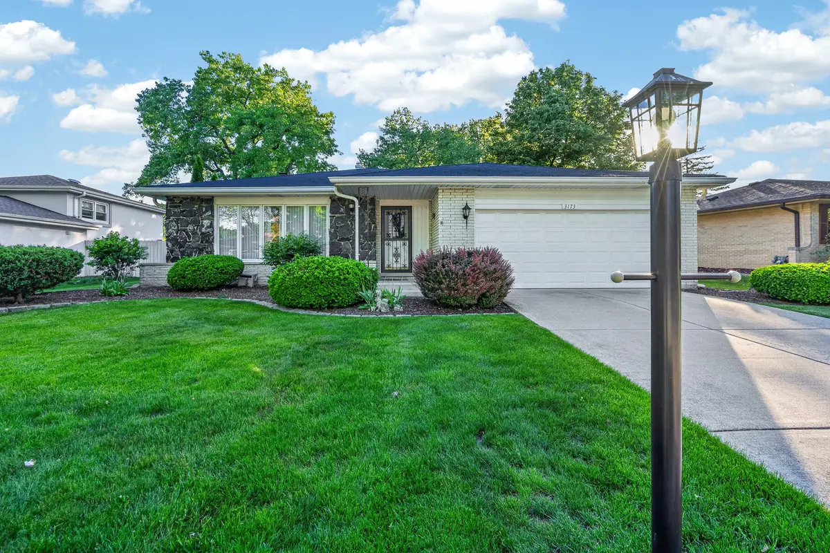 3173 Grandview Place, Darien, IL 60561 - #1