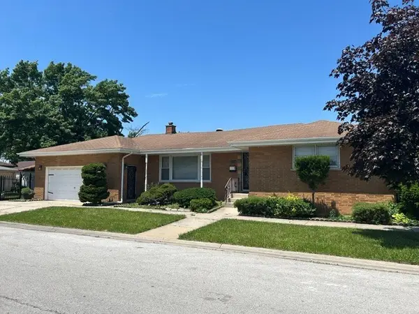 12764 S Ada Street, Calumet Park, IL 60827