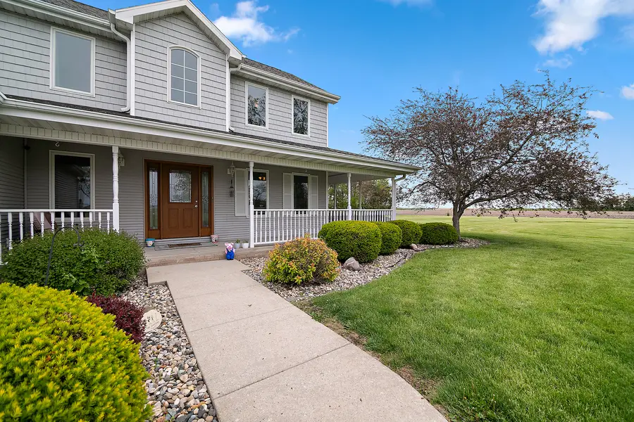 17709 W State Rte 17, Reddick, IL 60961 - #2