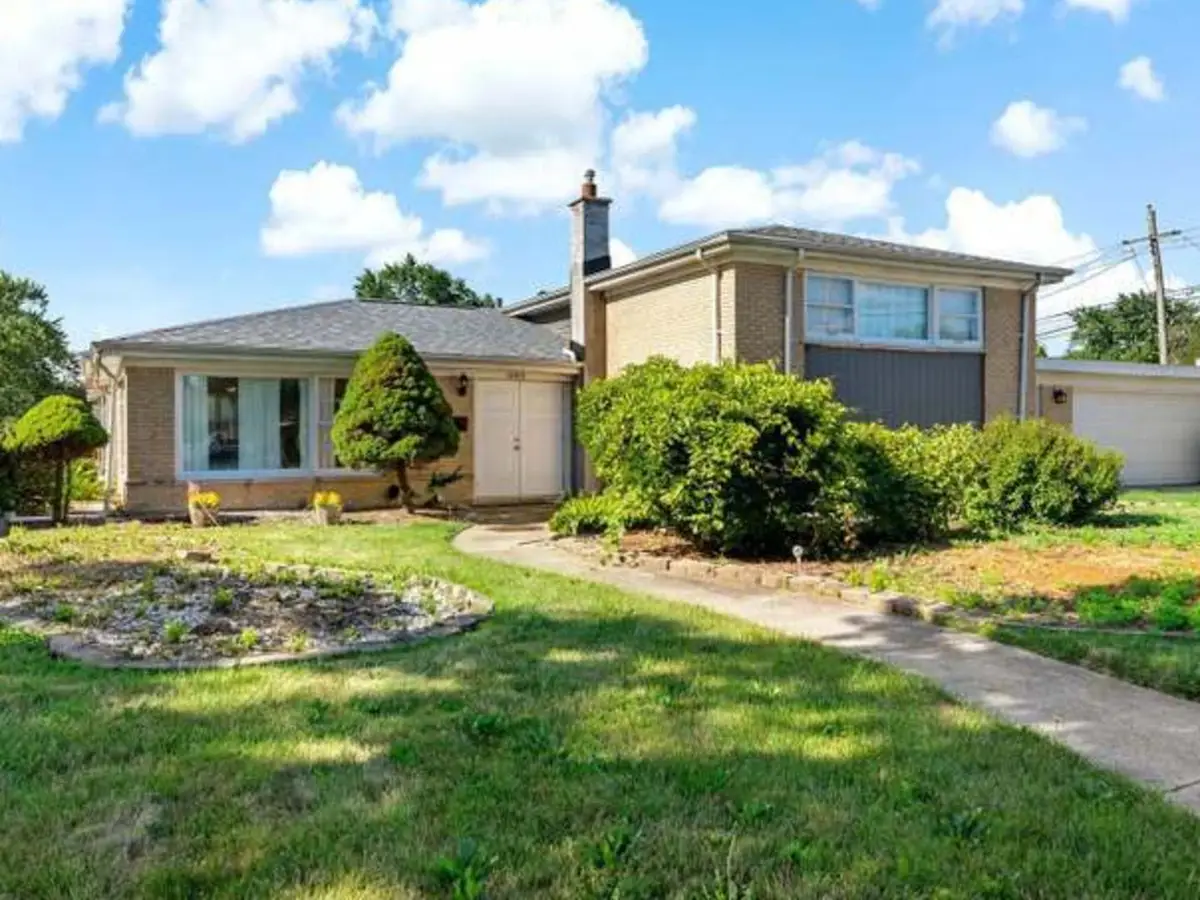 16308 University Avenue, South Holland, IL 60473 - #1