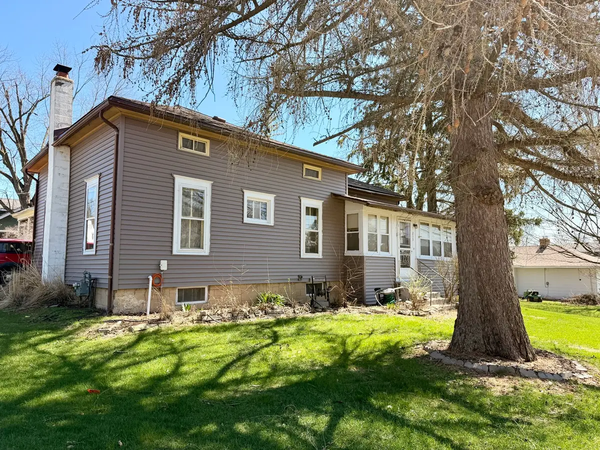 213 N 1st Street, Elburn, IL 60119 - #1