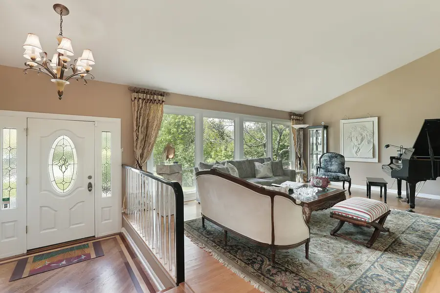 370 Charal Lane, Highland Park, IL 60035 - #2