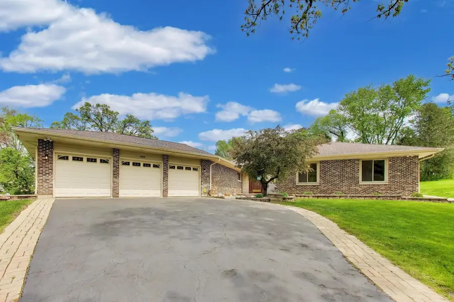 1104 Nottingham Lane, Elgin, IL 60120 - #2
