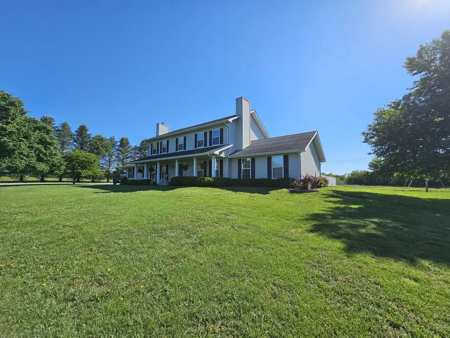 15146 N Old Centralia Lane, Mount Vernon, IL 62864 - #2