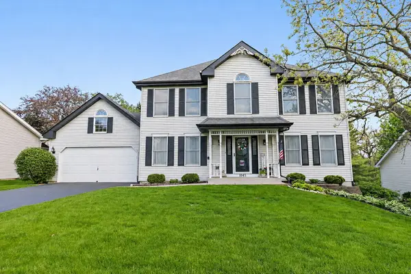 1045 Helen Drive, Algonquin, IL 60102