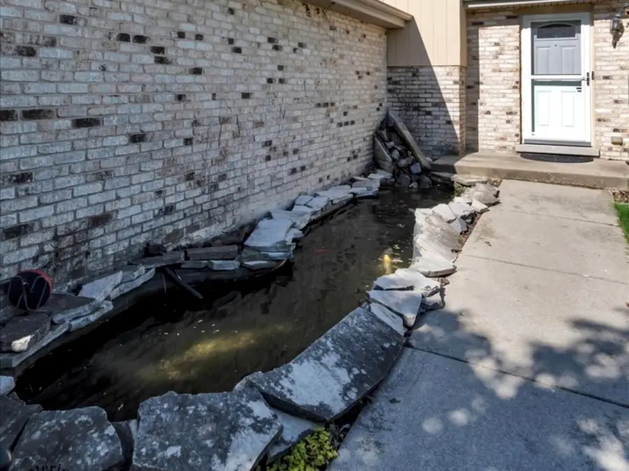 16412 Prairie Drive, Tinley Park, IL 60477 - #3