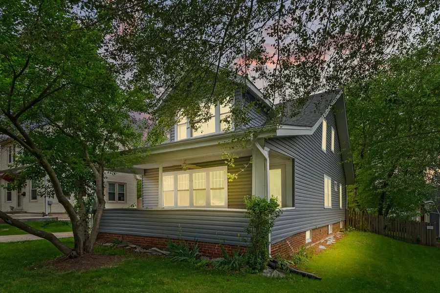 508 S Elmwood Drive, Aurora, IL 60506 - #2