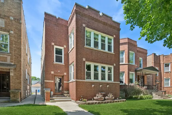5010 N Major Avenue, Chicago, IL 60630