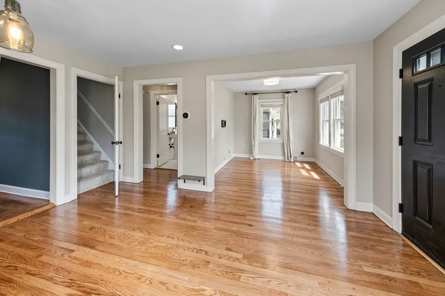 948 N Salem Avenue, Arlington Heights, IL 60004 - #3