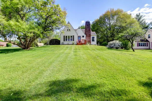 313 W 2nd Street, Prophetstown, IL 61277