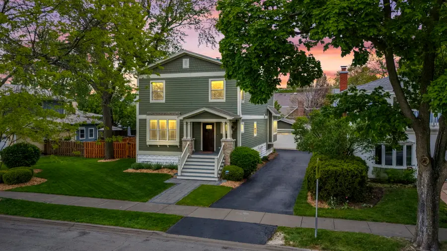 304 S Mitchell Avenue, Arlington Heights, IL 60005 - #2