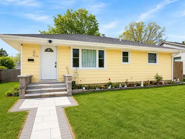 2635 W Cheyenne Road, Waukegan, IL 60087 - #1