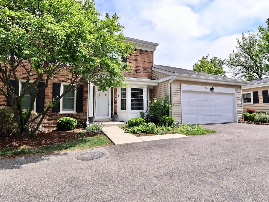 38 Ct Of Greenway, Northbrook, IL 60062 - #2