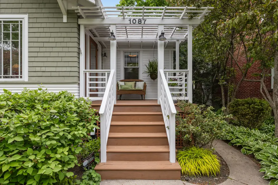 1087 Ash Street, Winnetka, IL 60093 - #2