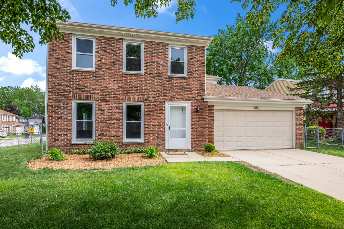 5039 Chambers Drive, Hoffman Estates, IL 60010 - #1