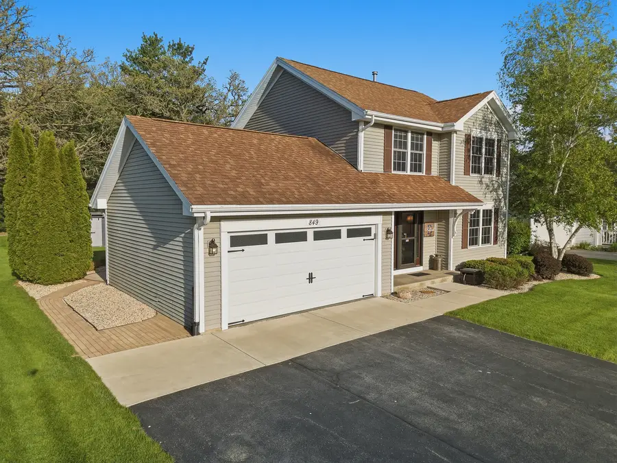 849 N Seven Hickory, Byron, IL 61010 - #3