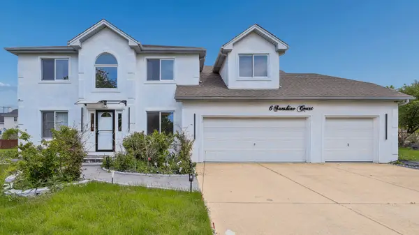 6 Sunshine Court, Bolingbrook, IL 60490