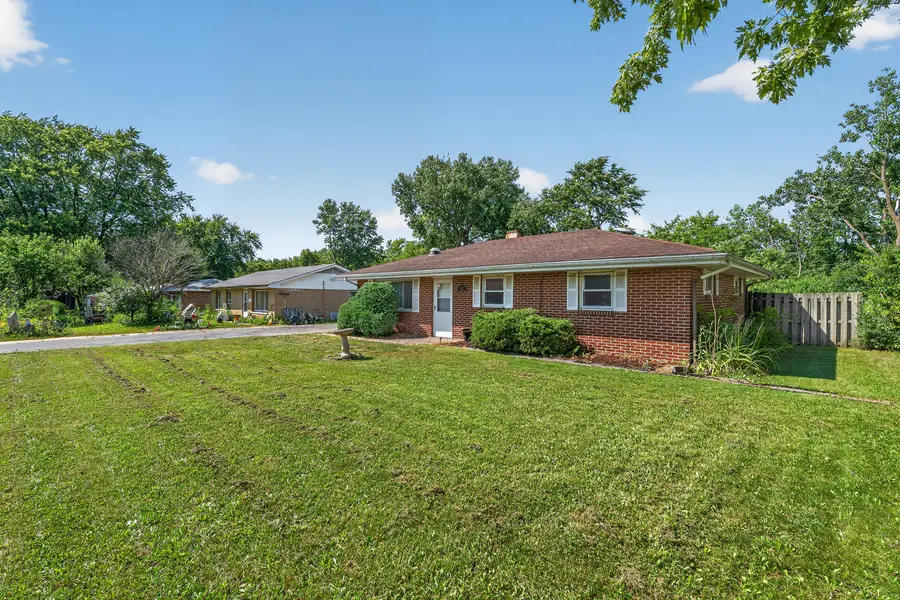 1801 Pinewood Lane, Joliet, IL 60433 - #2