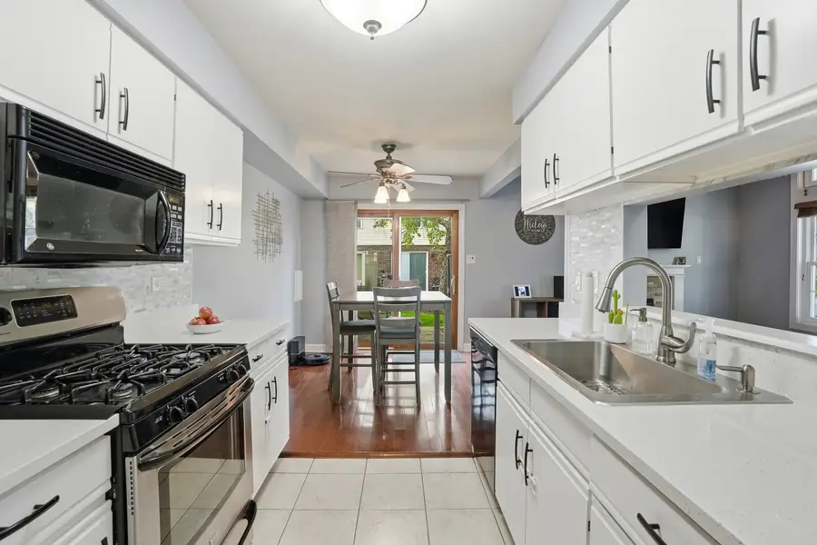 16030 84th Avenue, Tinley Park, IL 60487 - #3