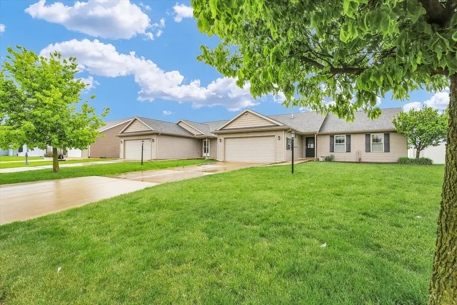 707 Chickory Drive, Champaign, IL 61822 - #2