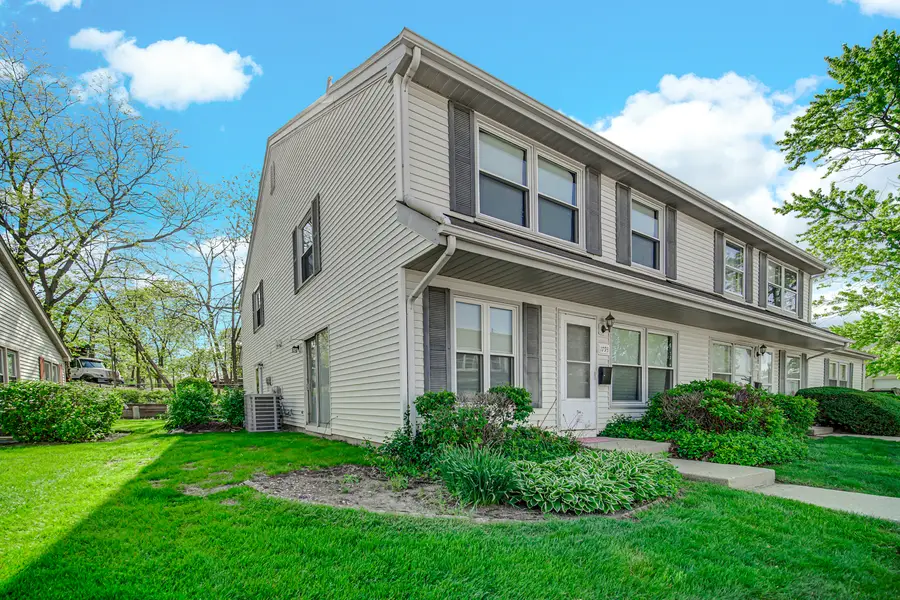 1793 Queensbury Circle, Hoffman Estates, IL 60169 - #3