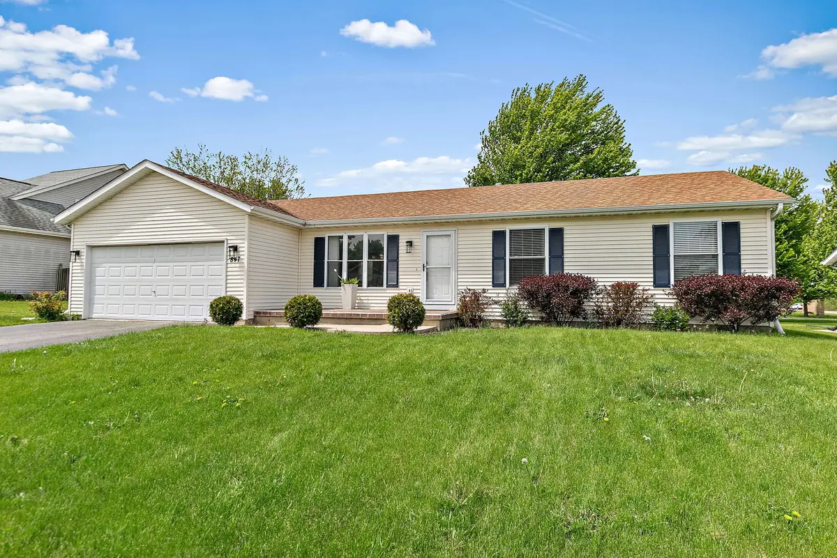 847 Quail Run, Dekalb, IL 60115 - #1