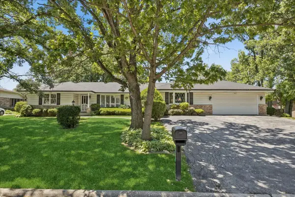 3444 Huntington Terrace, Crete, IL 60417
