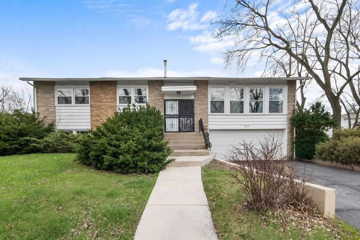 2808 Cherrywood Lane, Hazel Crest, IL 60429 - #1