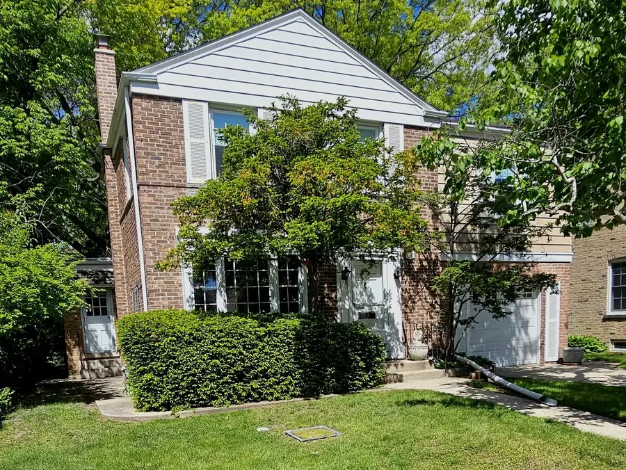 520 Warren Avenue, Park Ridge, IL 60068 - #2
