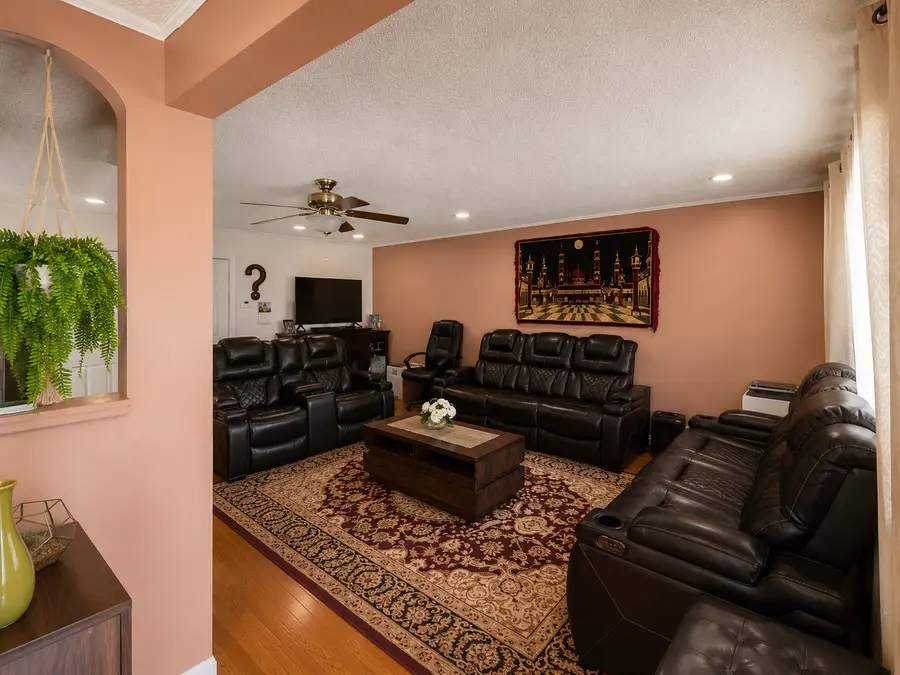 8079 Catawba Lane, Hanover Park, IL 60133 - #2