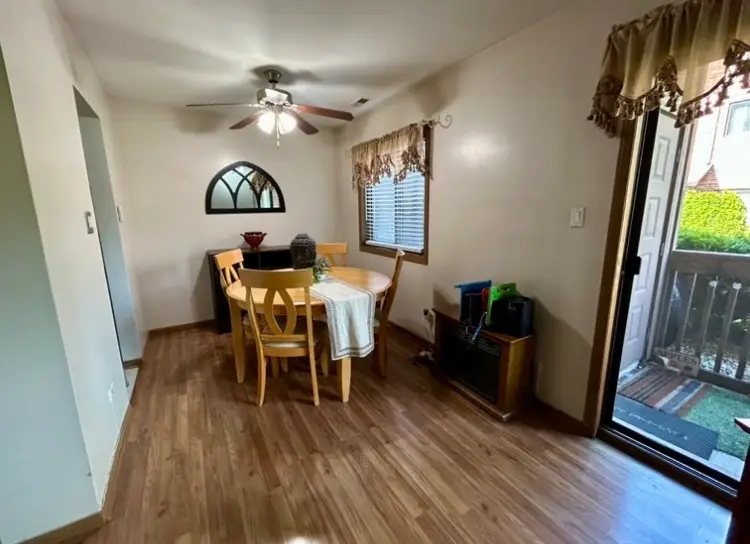 15801 Peggy Lane #1, Oak Forest, IL 60452 - #3
