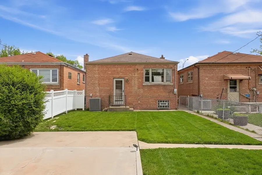 6354 S Austin Avenue, Chicago, IL 60638 - #3