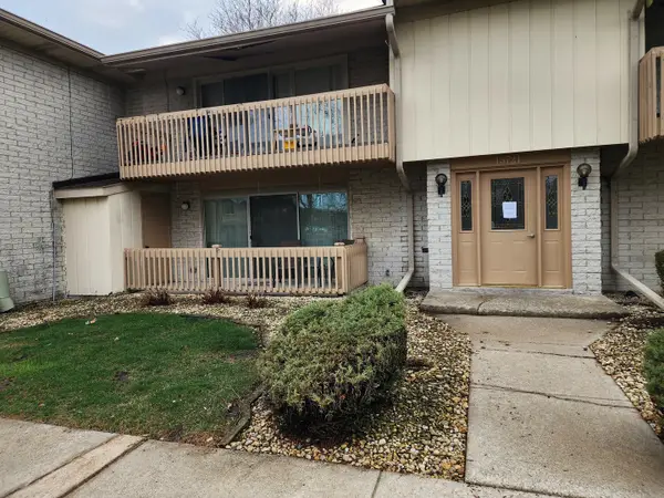 15721 Orlan Brook Drive S #86, Orland Park, IL 60462