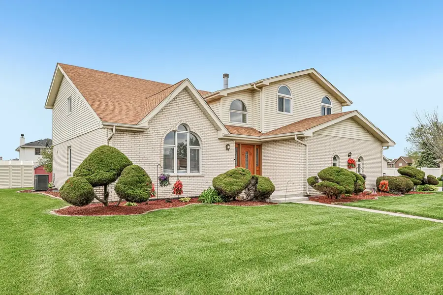 19500 Oakwood Avenue, Lynwood, IL 60411 - #2