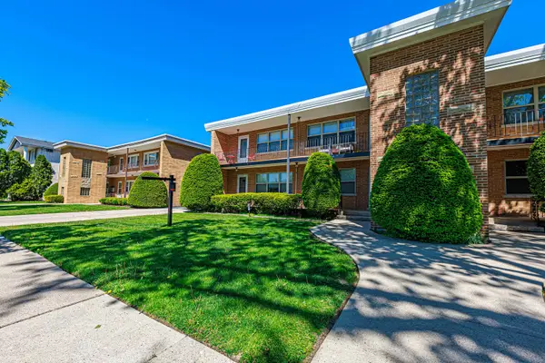1235 Homestead Road #E, La Grange Park, IL 60526