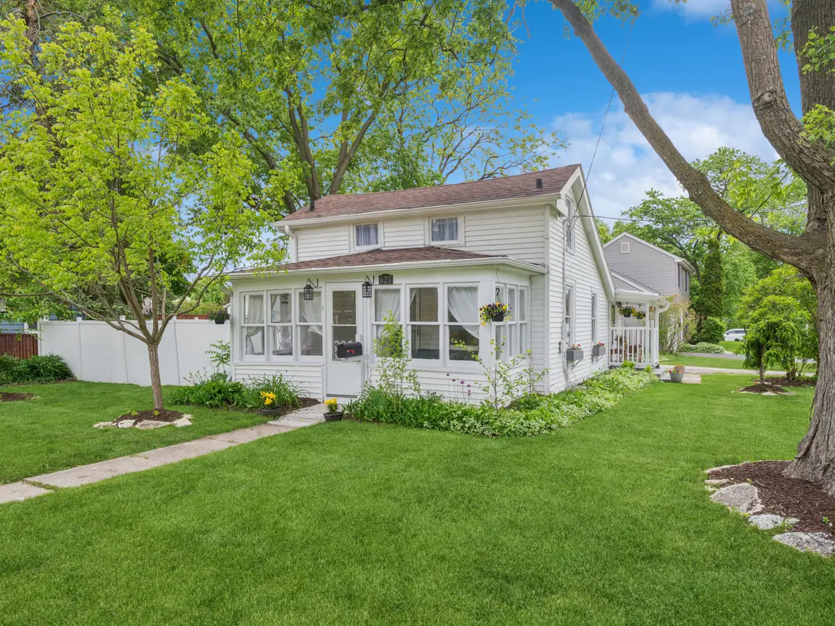 627 Park Street, Batavia, IL 60510 - #1